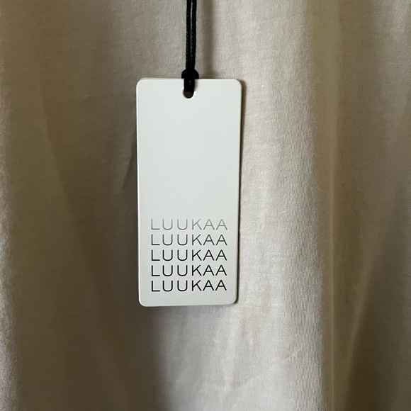 New with Tag LUUKAA Oversized Asymmetrical Tank Top Size 2 USA 10 💃 - Picture 6 of 9